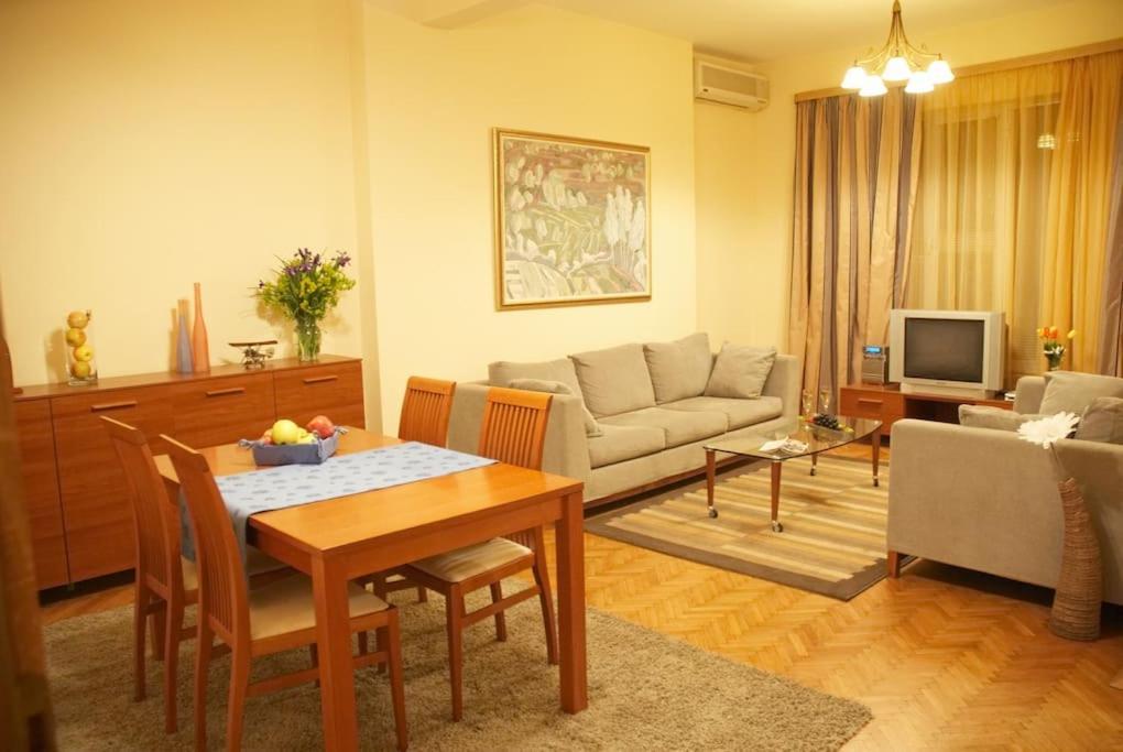 Alegra Apartment In Sofia Downtown Exterior foto